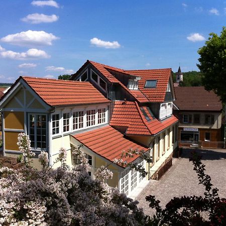 Hotel Hahn Gondelsheim Kültér fotó